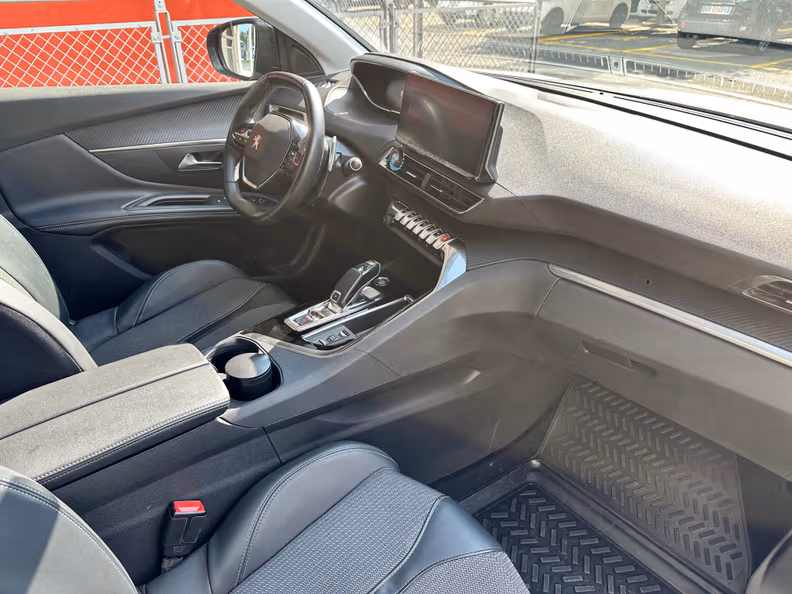 Peugeot 3008 - 22