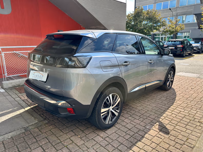 Peugeot 3008 - 4