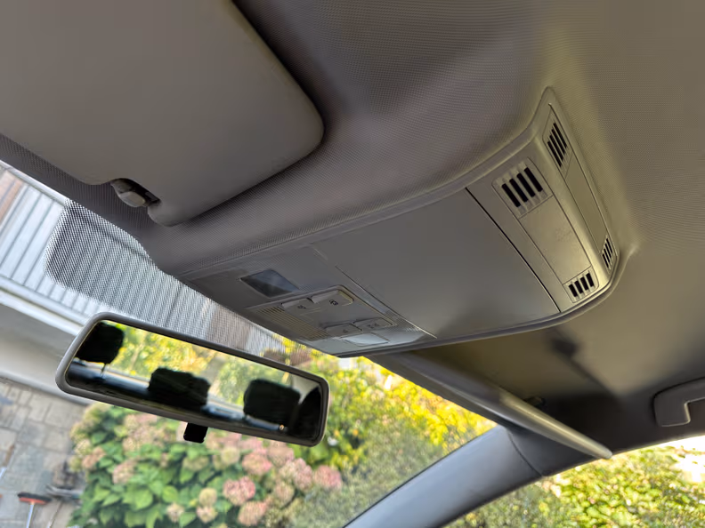 Volkswagen Golf - 27