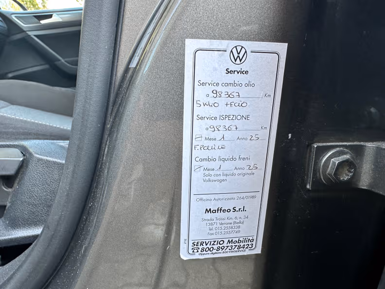 Volkswagen Golf - 39