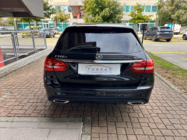 Mercedes-Benz C-Class - 5