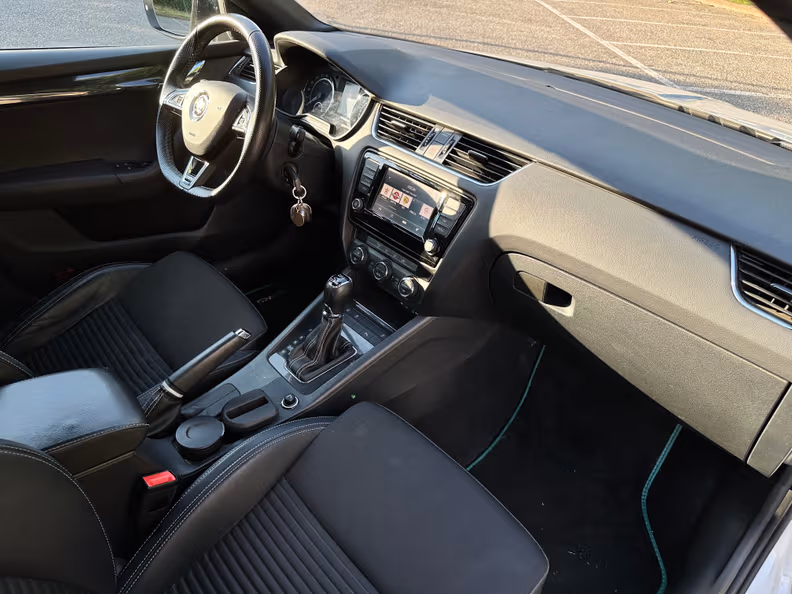 Škoda Octavia - 24