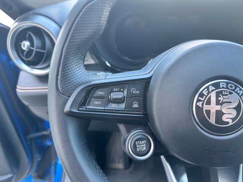Alfa Romeo Tonale - 12