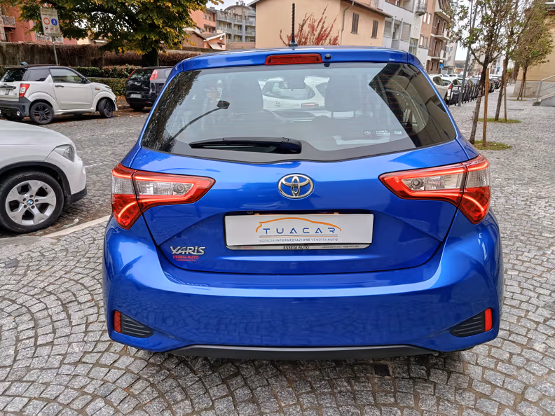 Toyota Yaris - 5