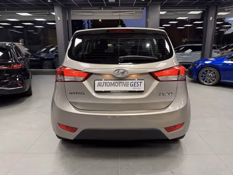 Hyundai ix20 - 4