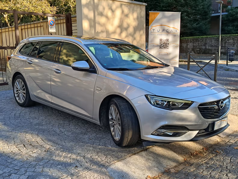 Opel Insignia - 2