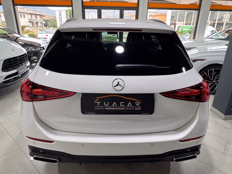 Mercedes-Benz C-Class - 2