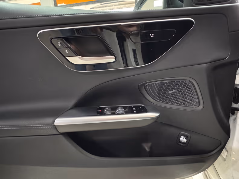 Mercedes-Benz C-Class - 9