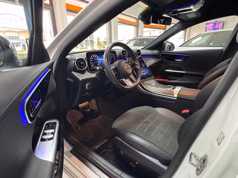 Mercedes-Benz C-Class - 14