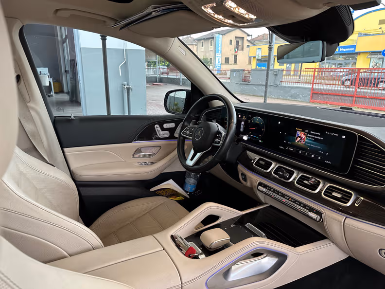 Mercedes-Benz GLE-Class - 8