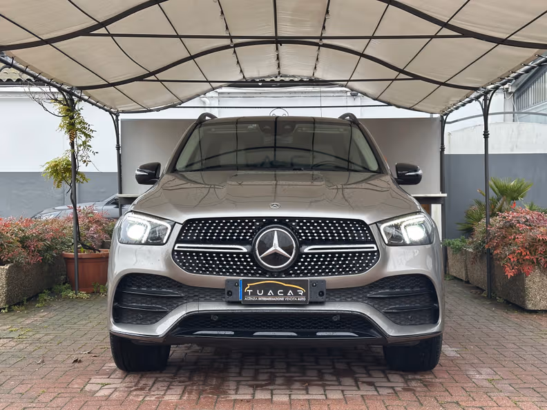 Mercedes-Benz GLE-Class - 36