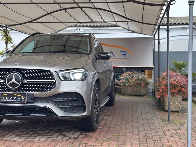 Mercedes-Benz GLE-Class - 16