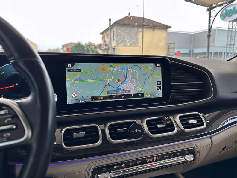 Mercedes-Benz GLE-Class - 11