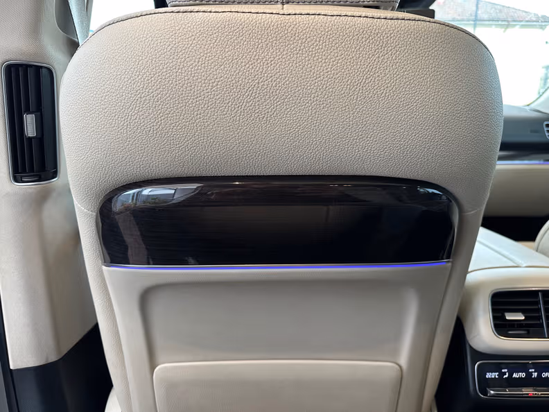 Mercedes-Benz GLE-Class - 32