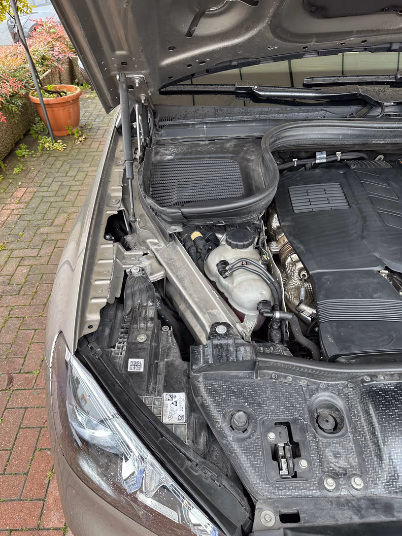 Mercedes-Benz GLE-Class - 41