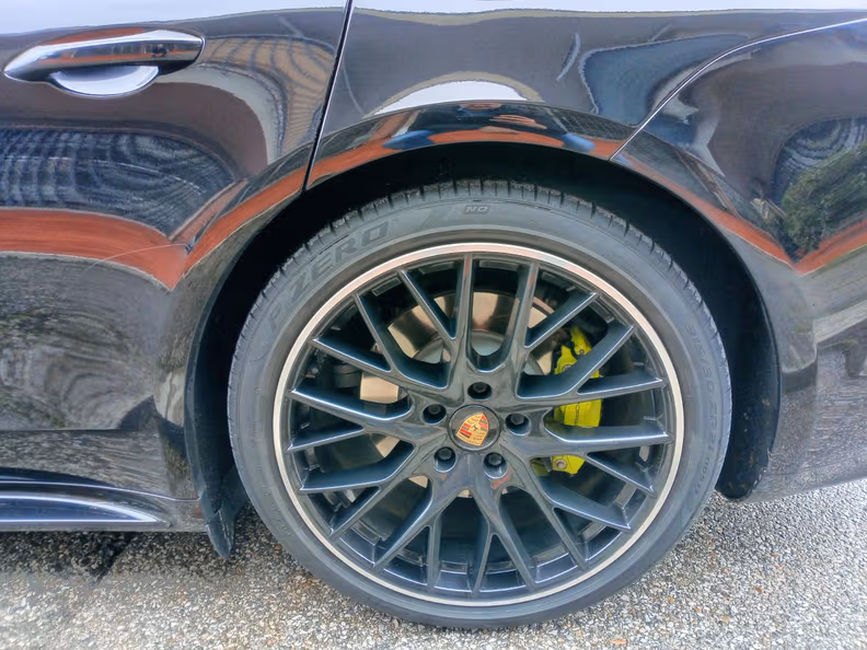 Porsche Panamera - 39