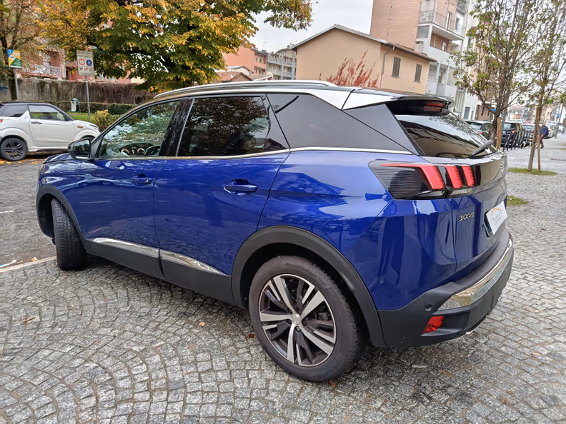 Peugeot 3008 - 8