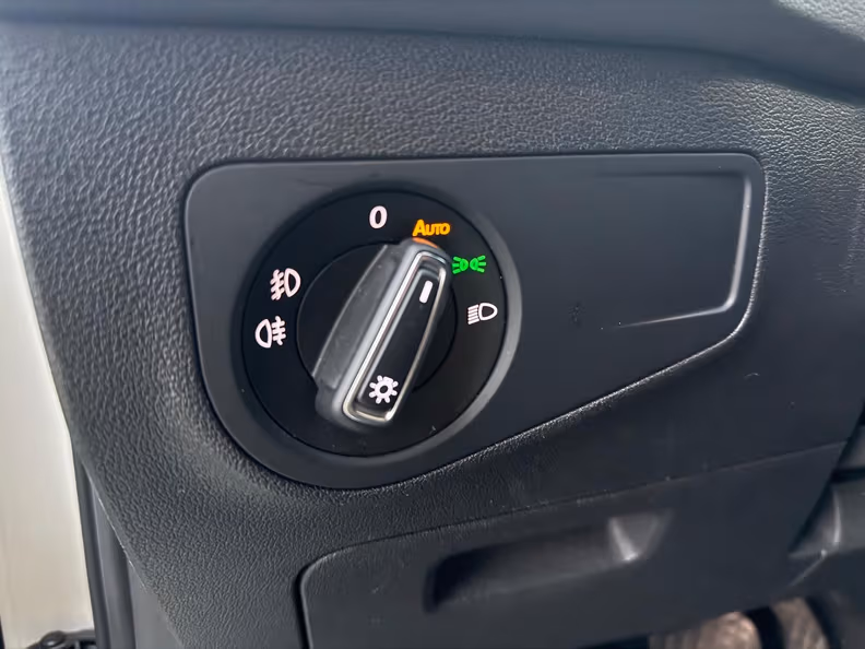 Volkswagen Tiguan - 35