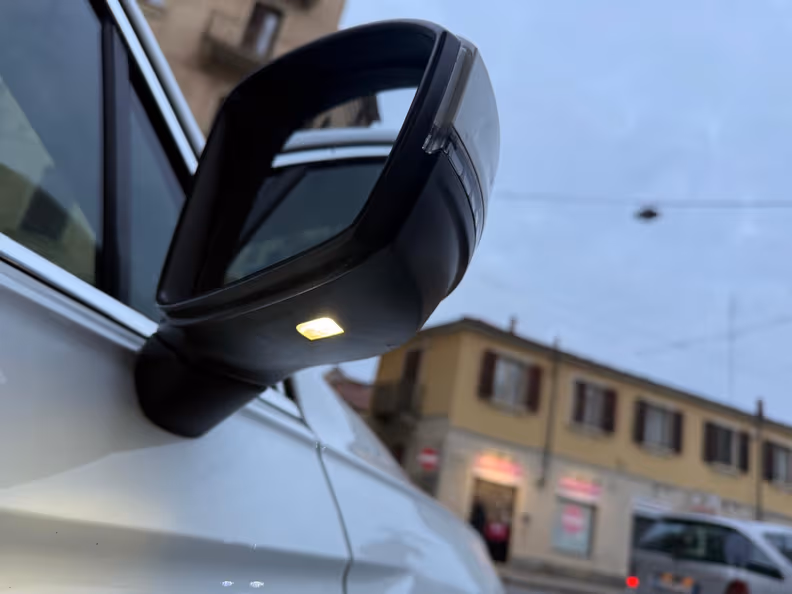 Volkswagen Tiguan - 41