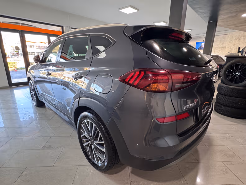 Hyundai Tucson - 6