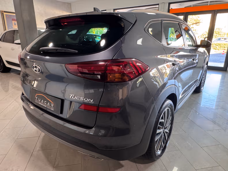Hyundai Tucson - 4