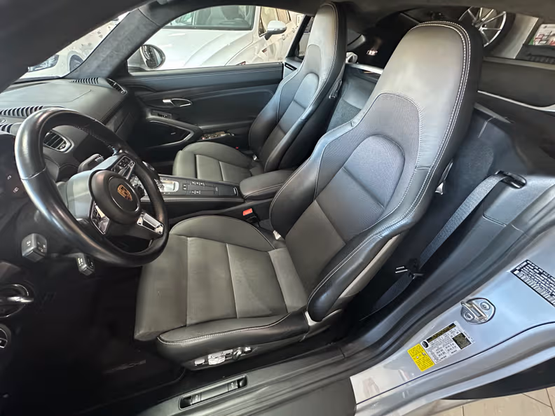 Porsche Cayman / 718 Cayman - 12