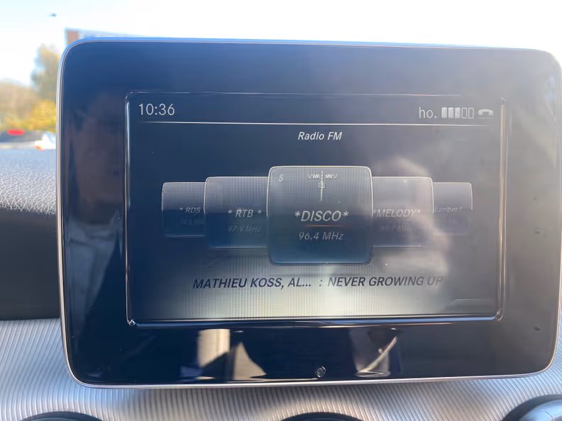 Mercedes-Benz CLA-Class - 38