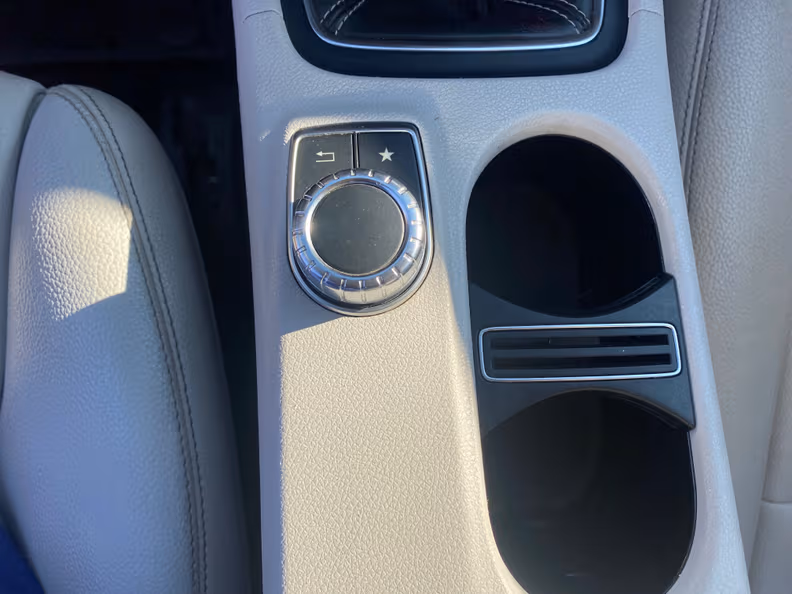 Mercedes-Benz CLA-Class - 34