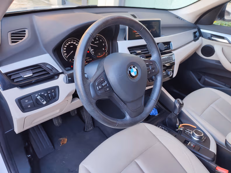 BMW X1 - 12