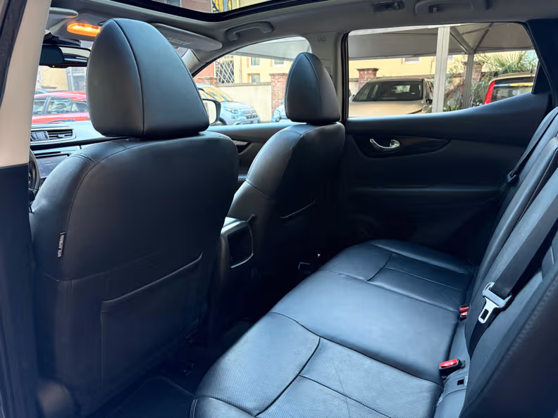 Nissan Qashqai - 24