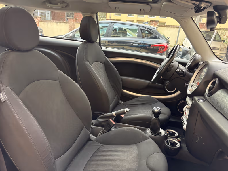 Mini 3-door / 5-door Hatch - 24