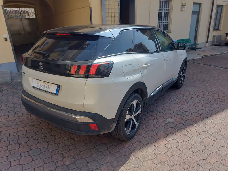 Peugeot 3008 - 5