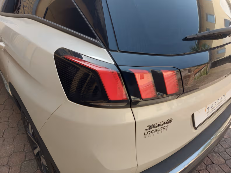 Peugeot 3008 - 10