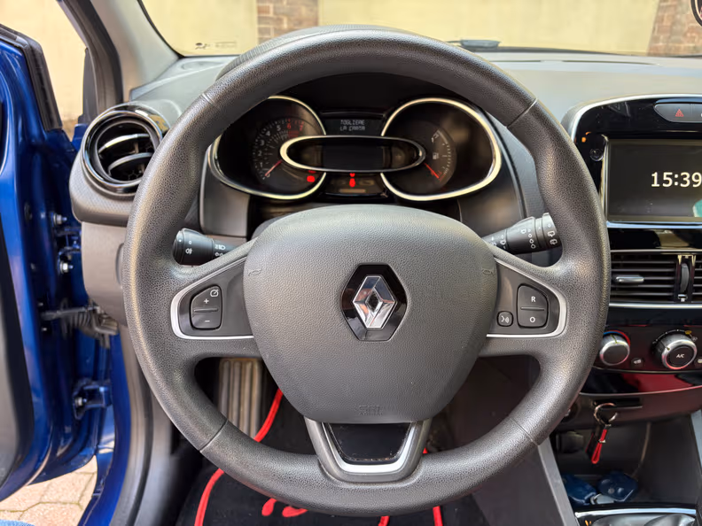 Renault Clio - 13