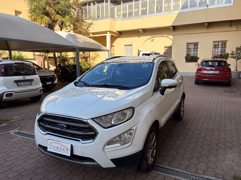 Ford EcoSport - 1