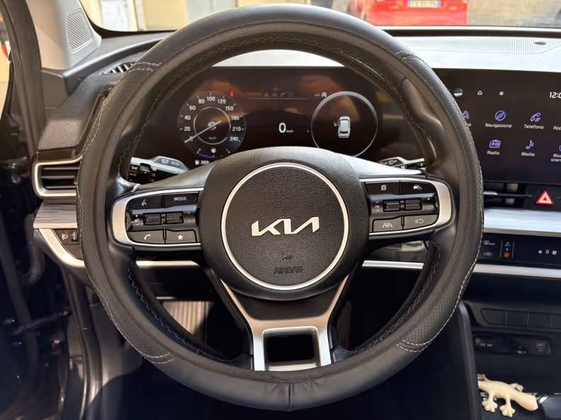 Kia Sportage - 12