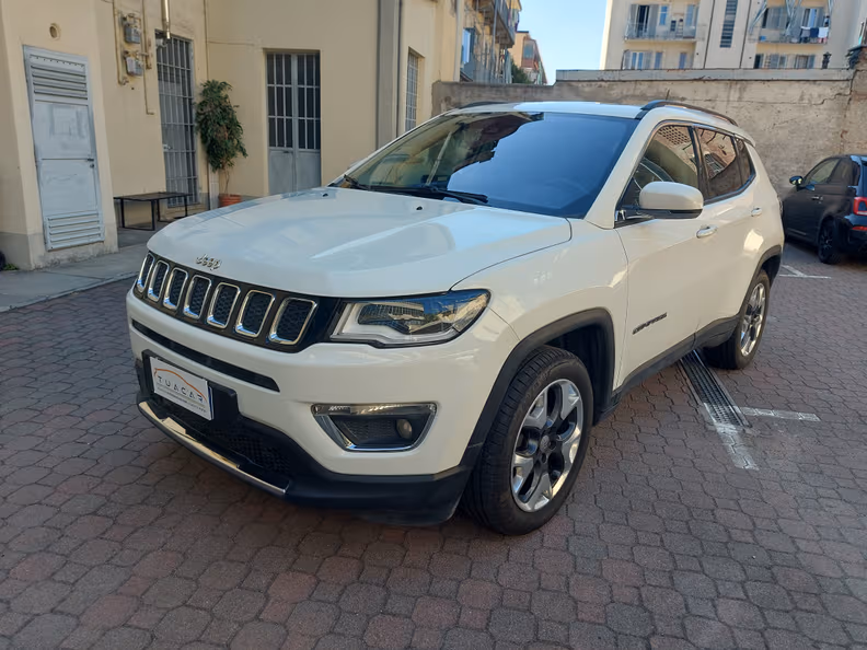 Jeep Compass - 1