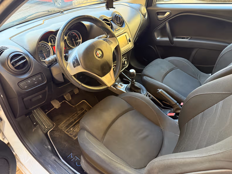 Alfa Romeo MiTo - 23