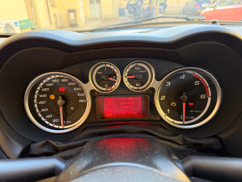 Alfa Romeo MiTo - 12