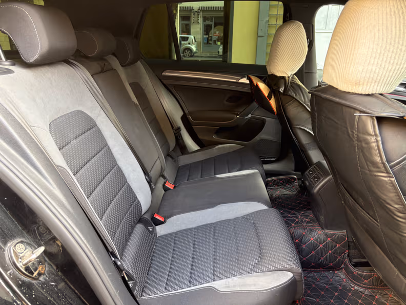 Volkswagen Golf - 29