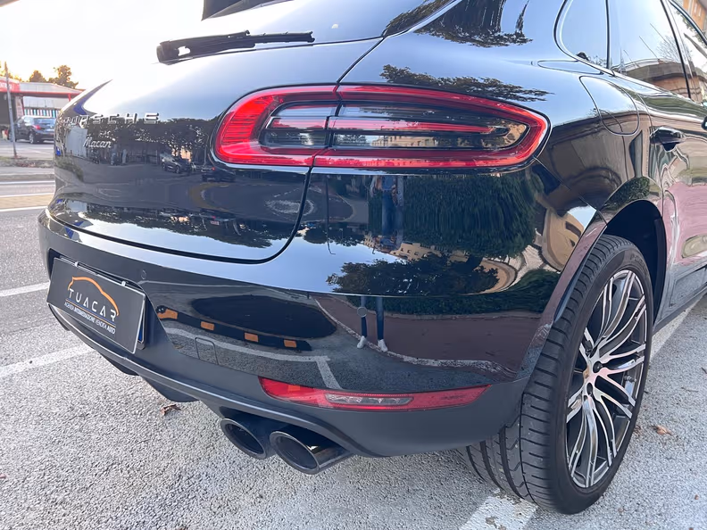 Porsche Macan - 44