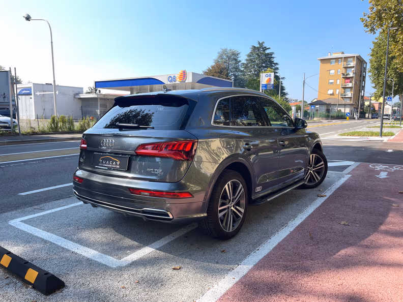 Audi Q5 - 5