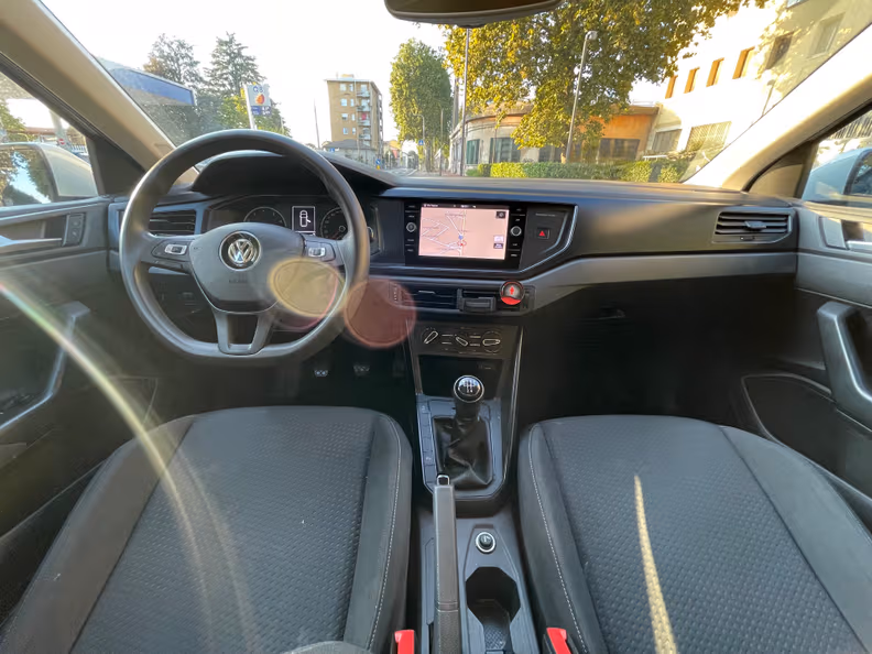 Volkswagen Polo - 13