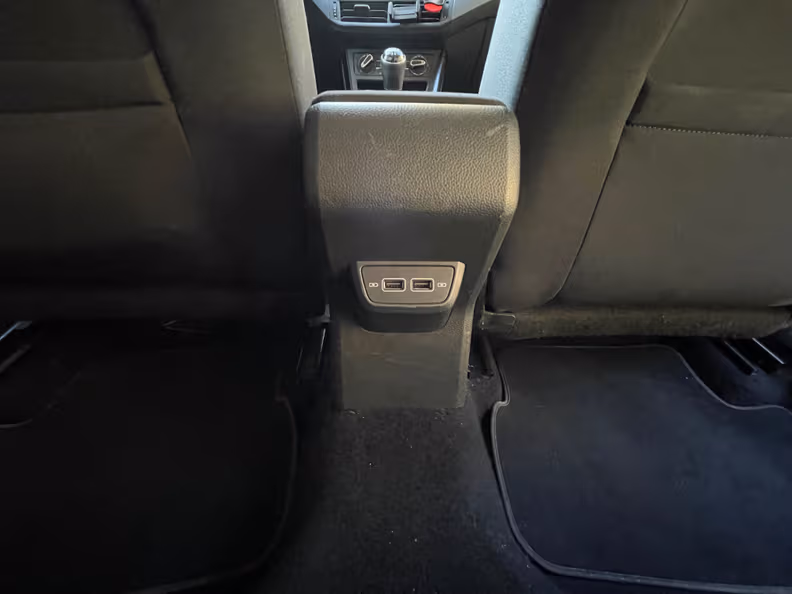 Volkswagen Polo - 30