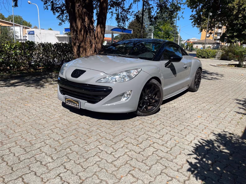 Peugeot RCZ - 1