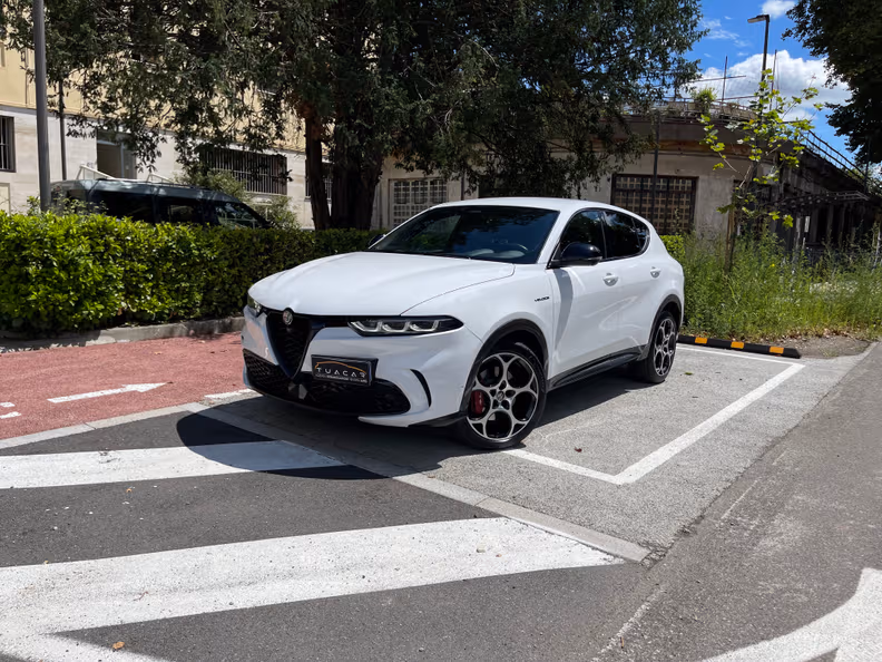 Alfa Romeo Tonale - 1