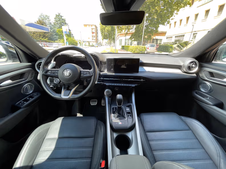 Alfa Romeo Tonale - 12