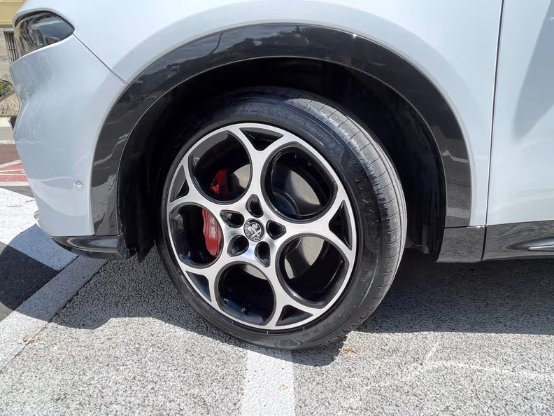 Alfa Romeo Tonale - 55