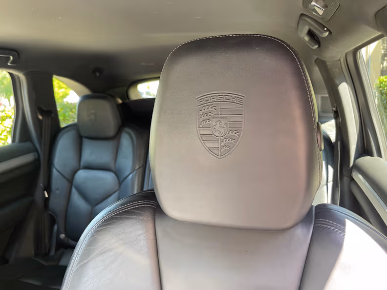 Porsche Cayenne - 37