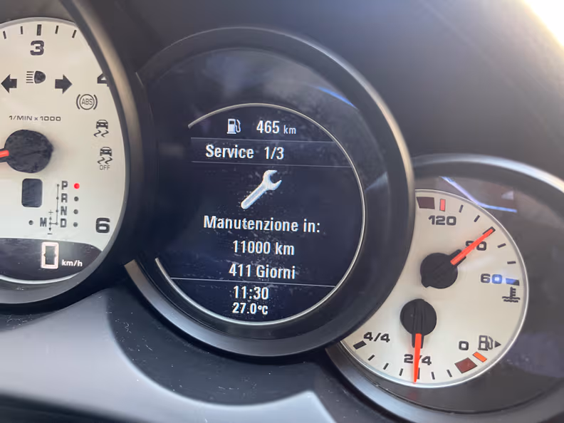 Porsche Cayenne - 52